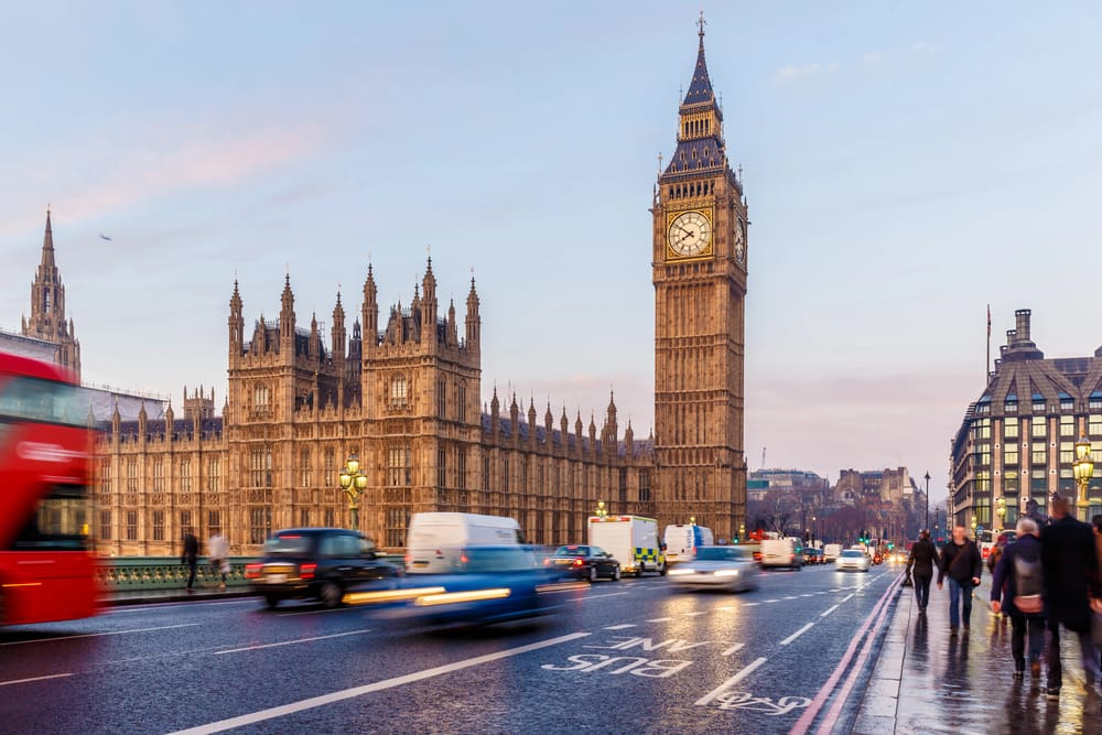 digital nomad guide to living in the uk